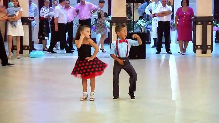 Поздравление от Сафина, песня Гогунского и неуклюжие танцы: как Виктория Боня отметила день рождения - 7Дней.ру